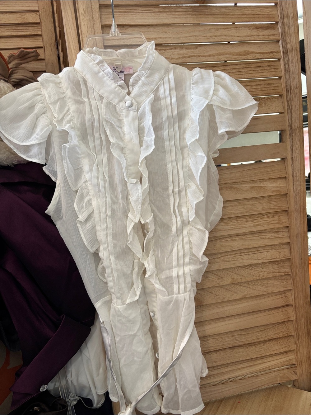 Finesse White Ruffled Pintuck Blouse Junior Medium